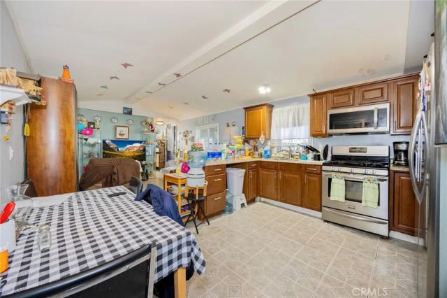 11414 Serra 15, Apple Valley, CA 92308