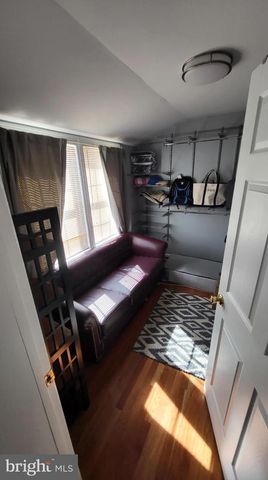 8001 POSTOAK RD, Potomac, MD 20854