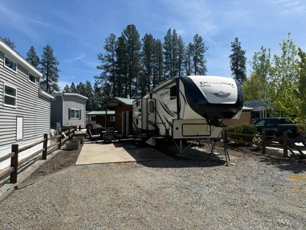 222 Tall Pine S #89 Loop, Usk, WA 99180
