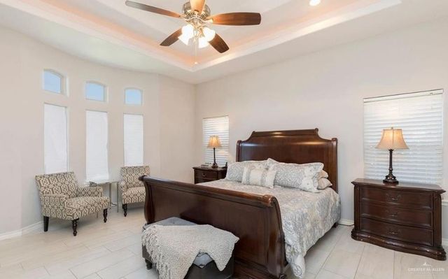 3329 Southern Breeze Avenue, Edinburg, TX 78541