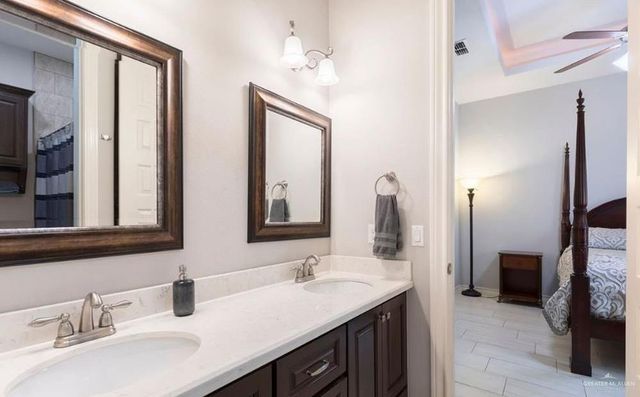 3329 Southern Breeze Avenue, Edinburg, TX 78541