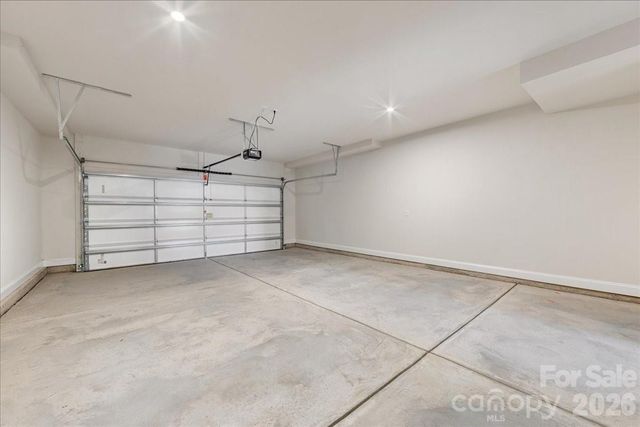 8038 Thimbleweed Circle, Charlotte, NC 28277