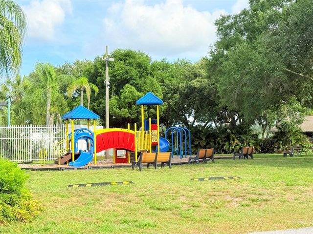 2844 COUNTRYBROOK DRIVE 12, Palm Harbor, FL 34684