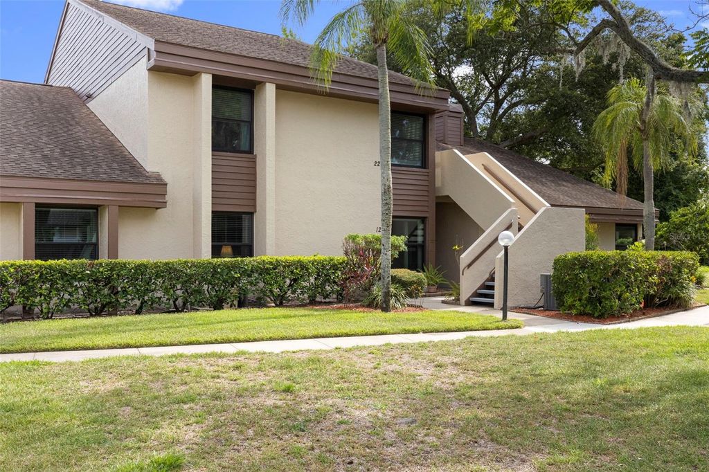 2844 COUNTRYBROOK DRIVE 12, Palm Harbor, FL 34684