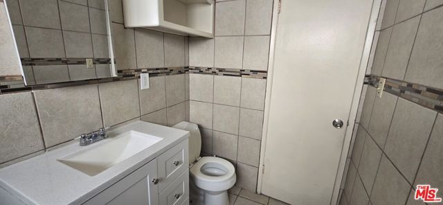 2635 W Imperial Highway 3, Inglewood, CA 90303