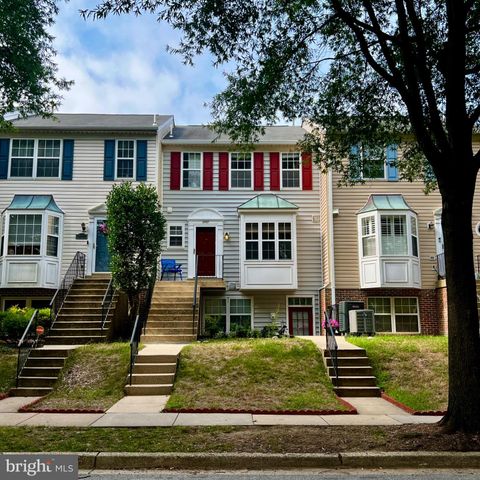 2457 NANTUCKET DR, Crofton, MD 21114