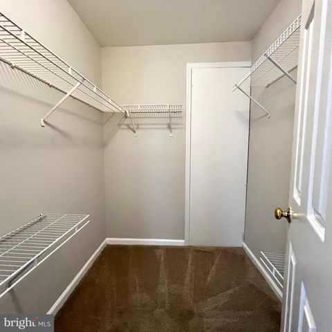 2457 NANTUCKET DR, Crofton, MD 21114