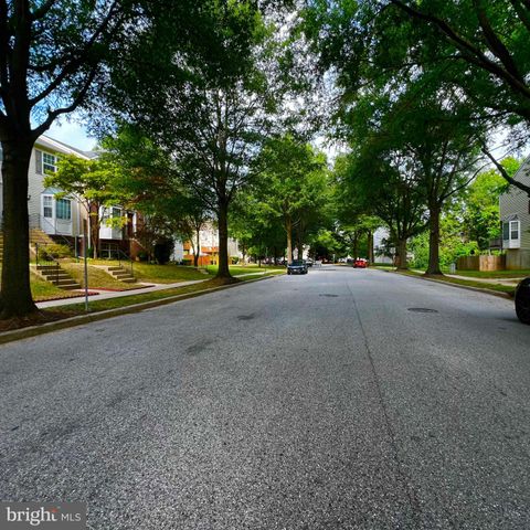 2457 NANTUCKET DR, Crofton, MD 21114