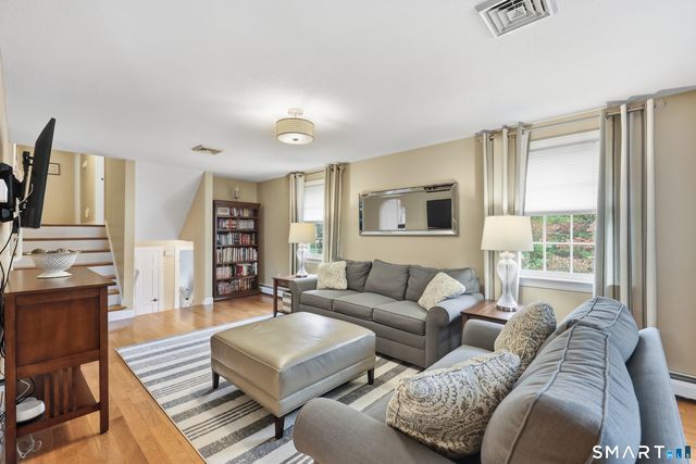 96 Heywood Drive, Glastonbury, CT 06033