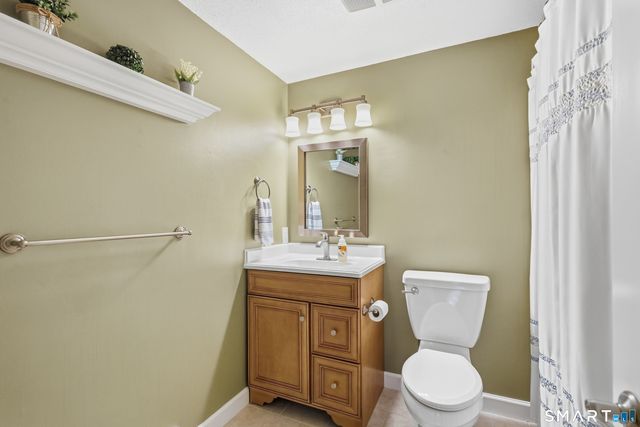 96 Heywood Drive, Glastonbury, CT 06033