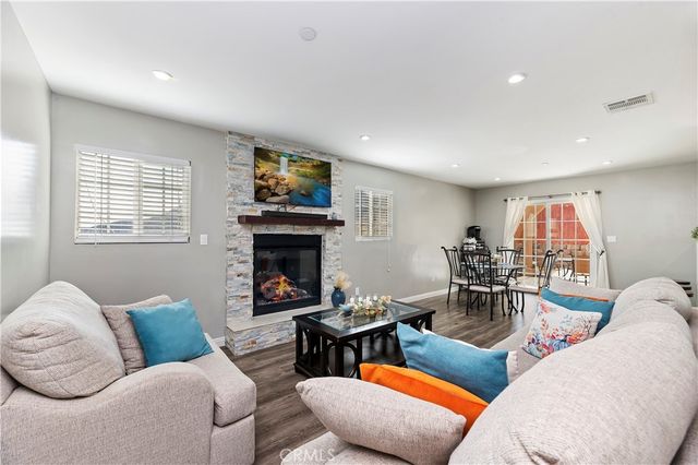 17525 Bodkin, Lake Elsinore, CA 92530