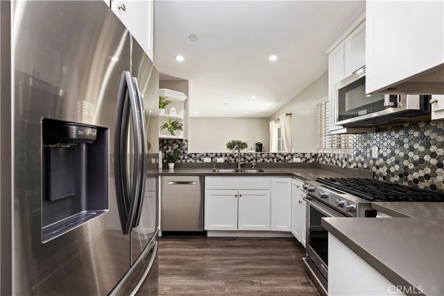 17525 Bodkin, Lake Elsinore, CA 92530