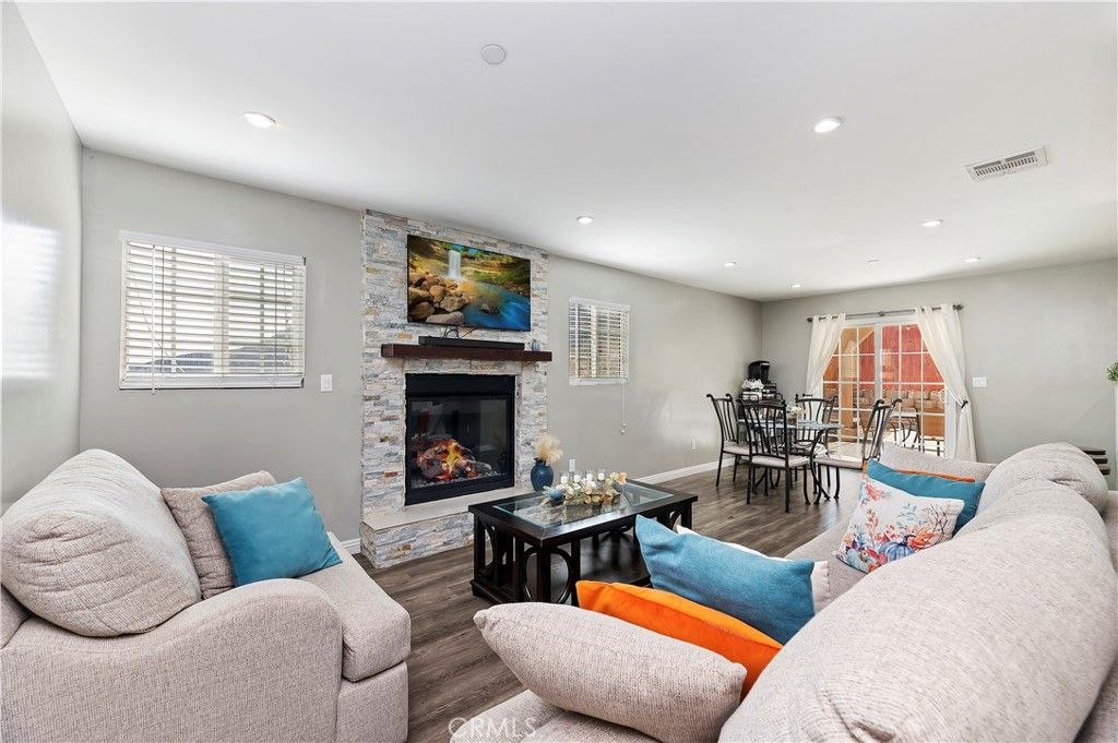 17525 Bodkin, Lake Elsinore, CA 92530 — photo 2
