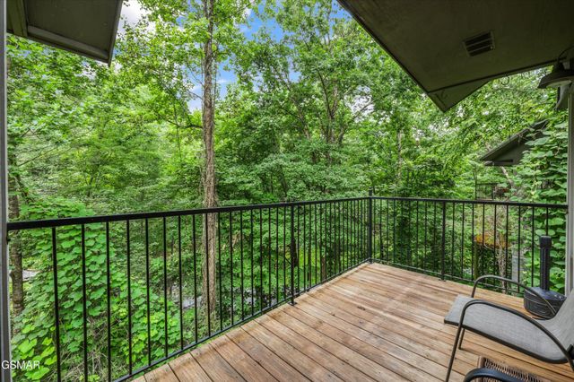 516 Proffitt Rd Unit 2, Gatlinburg, TN 37738