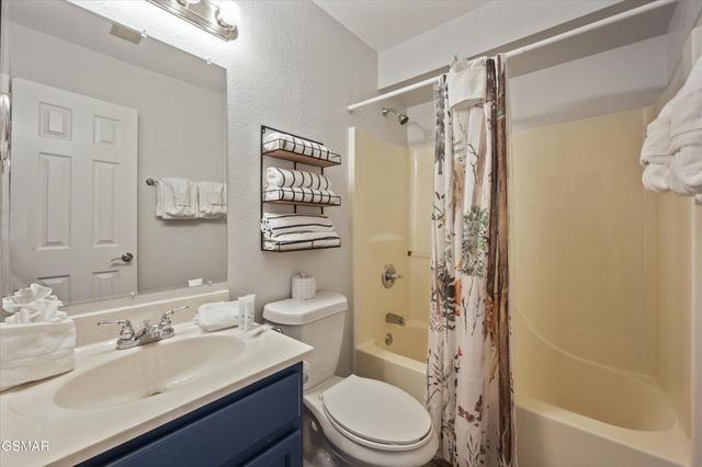 516 Proffitt Rd Unit 2, Gatlinburg, TN 37738