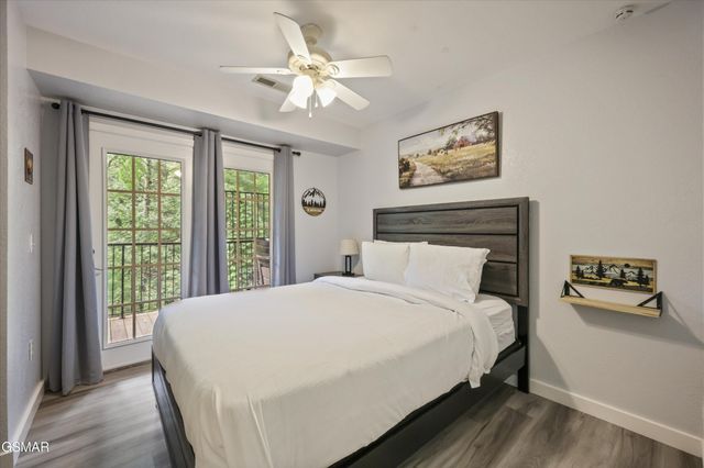 516 Proffitt Rd Unit 2, Gatlinburg, TN 37738