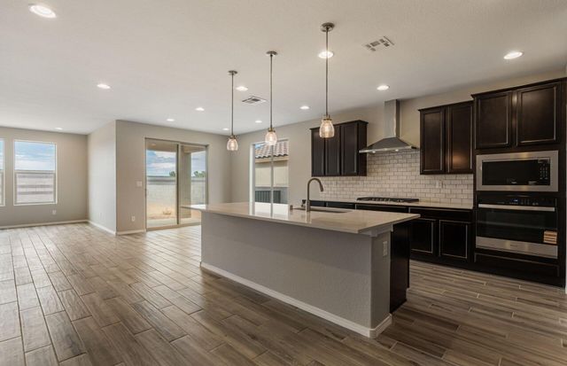 6422 Tolkien Lane NW, Albuquerque, NM 87120