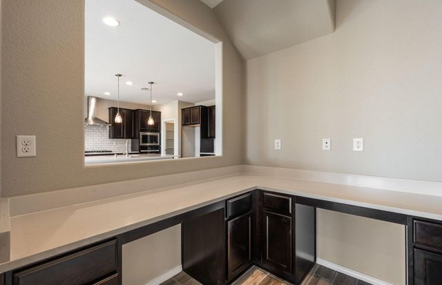 6422 Tolkien Lane NW, Albuquerque, NM 87120