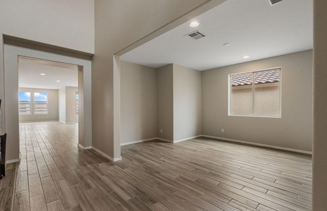 6422 Tolkien Lane NW, Albuquerque, NM 87120