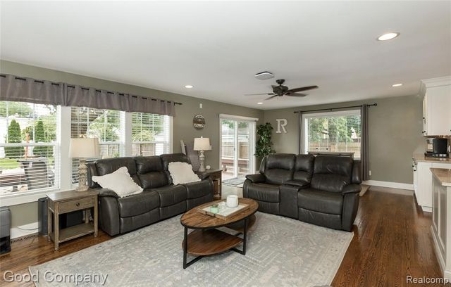 123 Crane Avenue, Royal Oak, MI 48067
