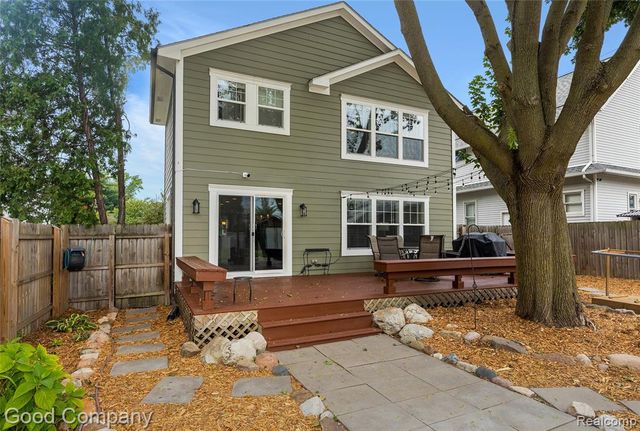 123 Crane Avenue, Royal Oak, MI 48067