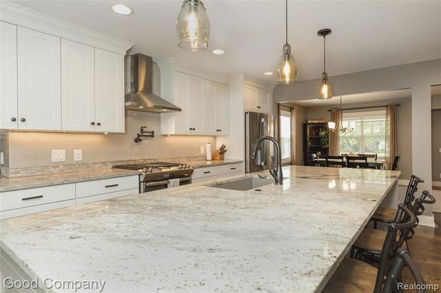 123 Crane Avenue, Royal Oak, MI 48067