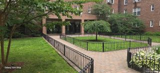 105-38 64th Road 2J, Forest Hills, NY 11375