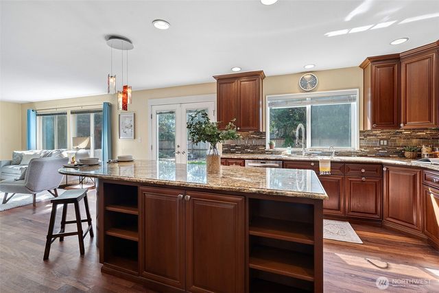 11504 134th Street Ct, Puyallup, WA 98374