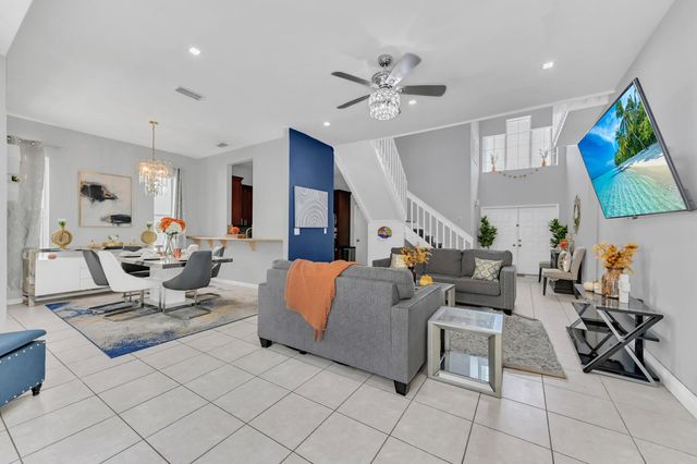 5120 Foxhall Drive S, West Palm Beach, FL 33417