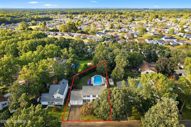 75 Chestnut Avenue, Brick, NJ 08724