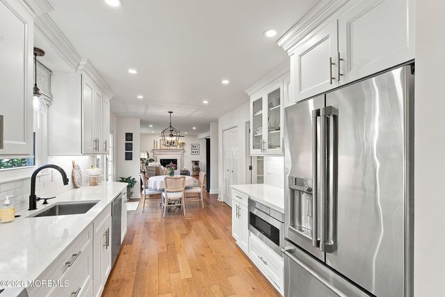 75 Chestnut Avenue, Brick, NJ 08724