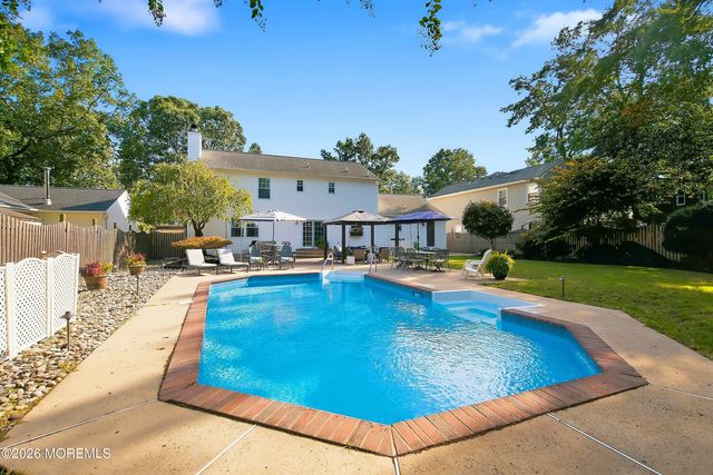 75 Chestnut Avenue, Brick, NJ 08724