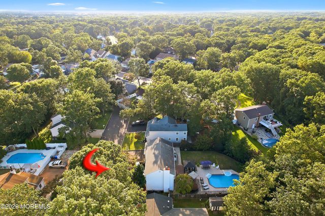 75 Chestnut Avenue, Brick, NJ 08724