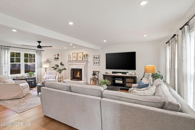 75 Chestnut Avenue, Brick, NJ 08724
