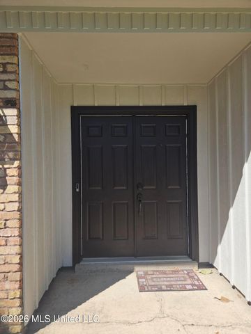 1403 Churchill Drive, Ocean Springs, MS 39564