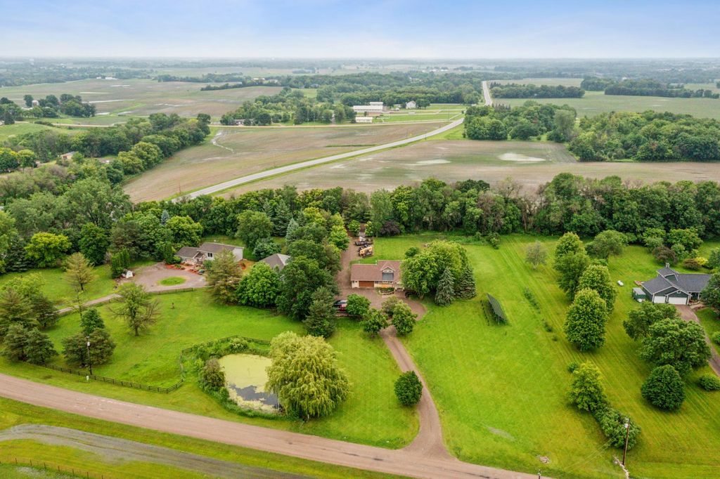 21721 County Road 10, Rogers, MN 55374