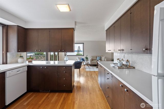 10519 Powell Dr. NW, Gig Harbor, WA 98335
