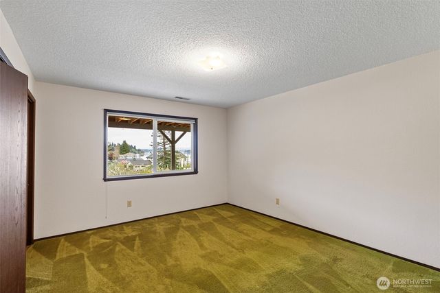 10519 Powell Dr. NW, Gig Harbor, WA 98335