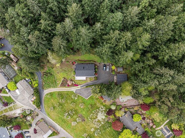 10519 Powell Dr. NW, Gig Harbor, WA 98335