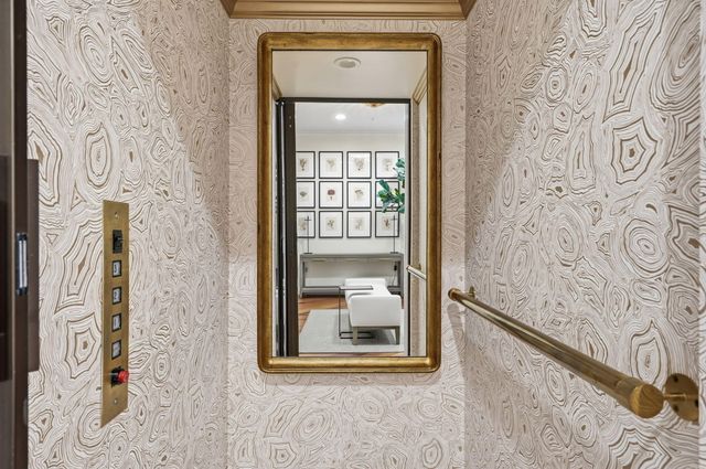 921 Osceola Drive 2, Boca Raton, FL 33432