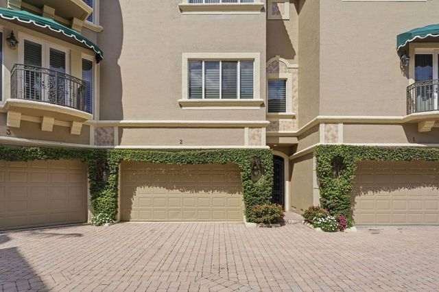 921 Osceola Drive 2, Boca Raton, FL 33432