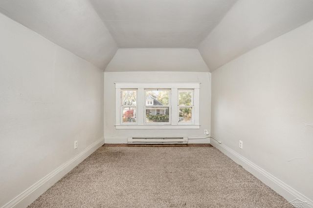 2302 N Oakley Street, Saginaw, MI 48602