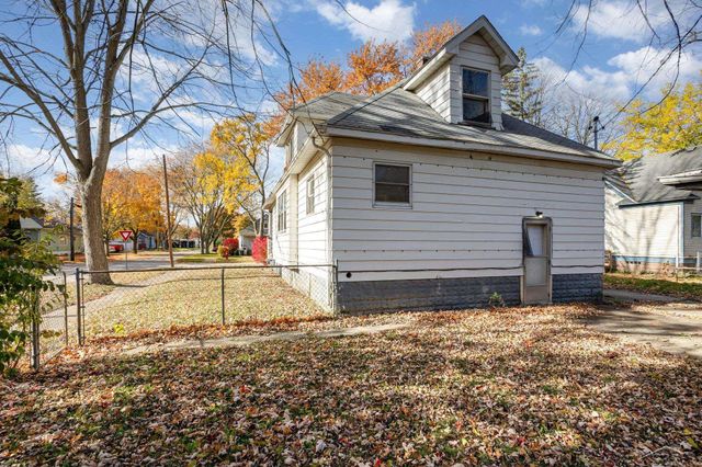 2302 N Oakley Street, Saginaw, MI 48602