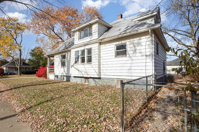 2302 N Oakley Street, Saginaw, MI 48602