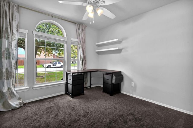 997 Hamilton Street, Alvin, TX 77511