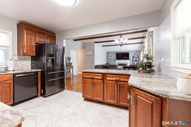 60 Dalewood Road, Newington, CT 06111