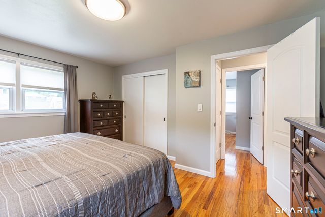 60 Dalewood Road, Newington, CT 06111