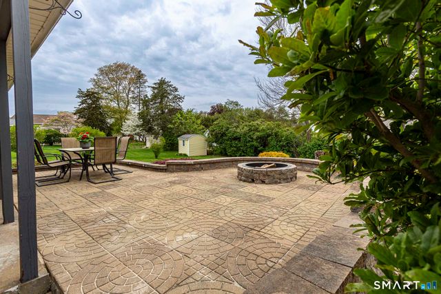 60 Dalewood Road, Newington, CT 06111