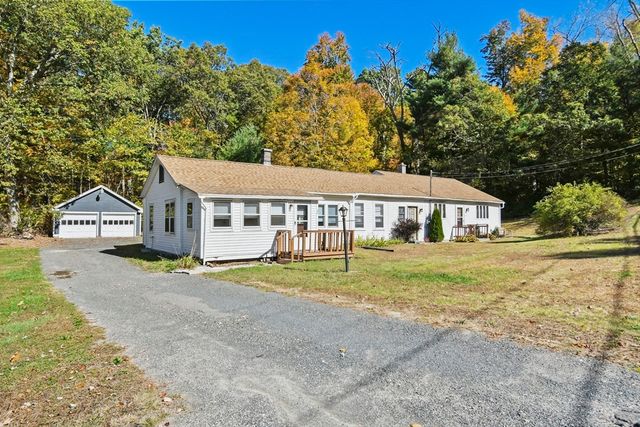 26 Brimfield Road, Monson, MA 01057