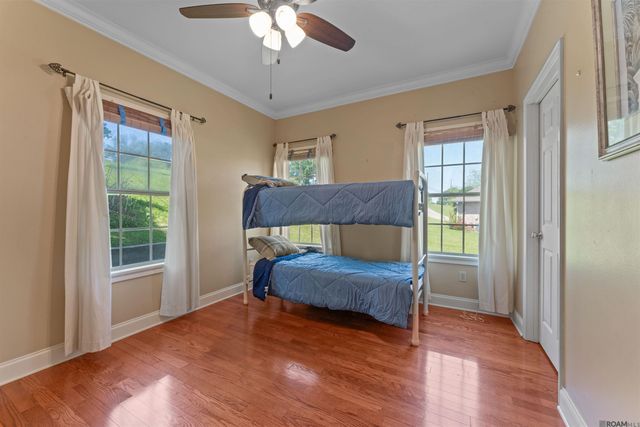 6350 False River Rd, Oscar, LA 70762